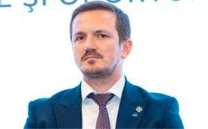 Mihai Botez, Camera Deputaţilor: "Trebuie creată presiune publică pentru ca bursa să evolueze”